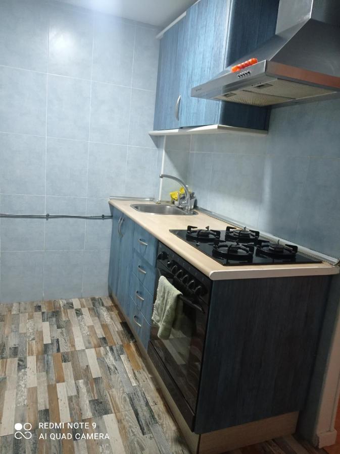 Apartamento Habitación doble con salón privado Valencia Exterior foto